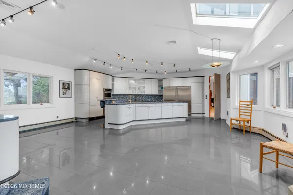 $5,800,000 | 17 Oyster Bay Drive, Rumson, NJ 07760