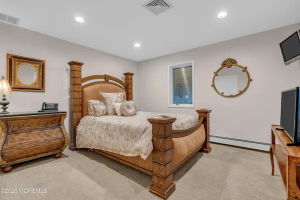 $5,800,000 | 17 Oyster Bay Drive, Rumson, NJ 07760
