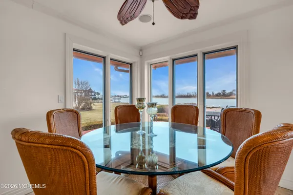$5,800,000 | 17 Oyster Bay Drive, Rumson, NJ 07760