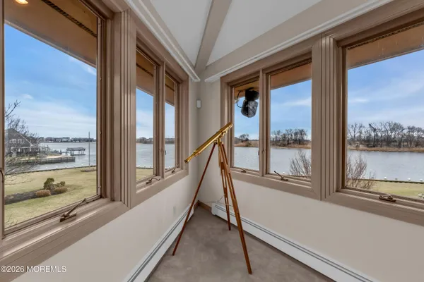 $5,800,000 | 17 Oyster Bay Drive, Rumson, NJ 07760