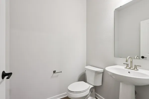 $589,900 | 2491 Boulder Drive, Slinger, WI 53086