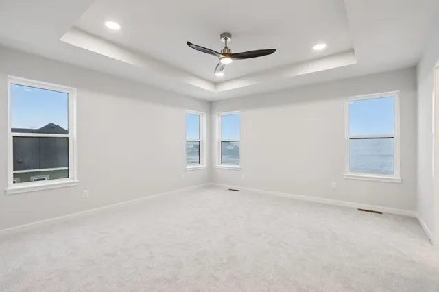 $589,900 | 2491 Boulder Drive, Slinger, WI 53086