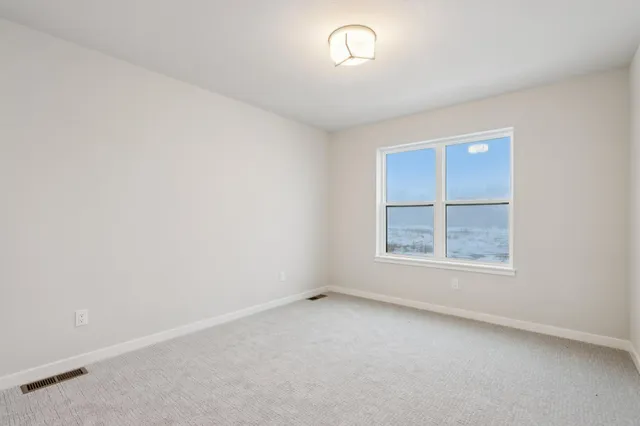 $589,900 | 2491 Boulder Drive, Slinger, WI 53086