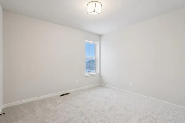 $589,900 | 2491 Boulder Drive, Slinger, WI 53086