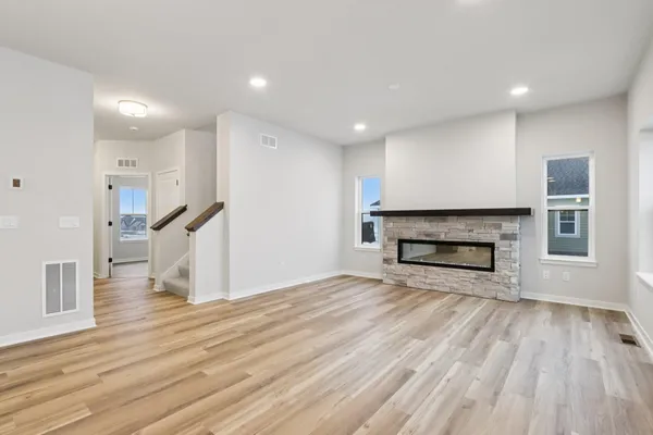 $589,900 | 2491 Boulder Drive, Slinger, WI 53086