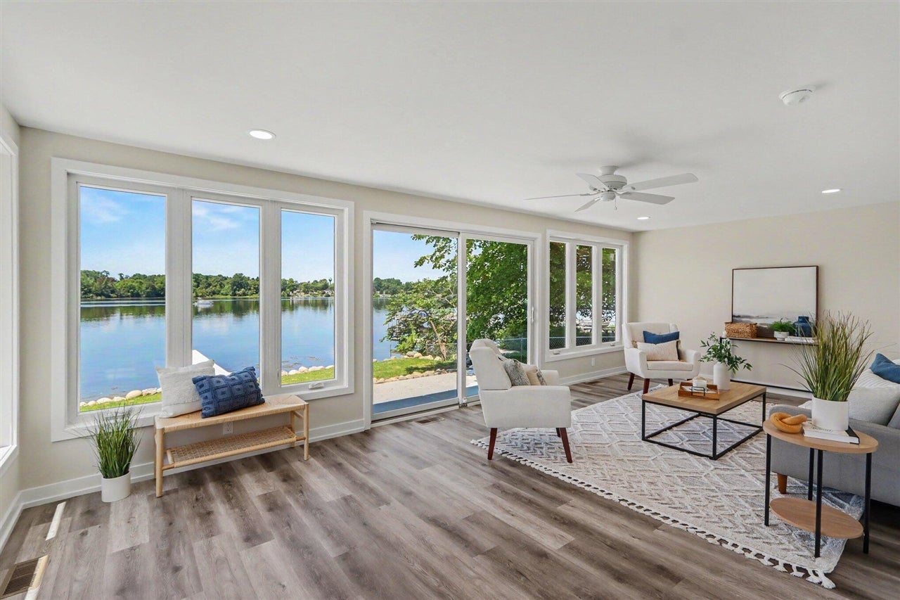 52070 Lake Avenue Three Rivers, MI 49093 - Photo 10 of 30 Gallery Image 10