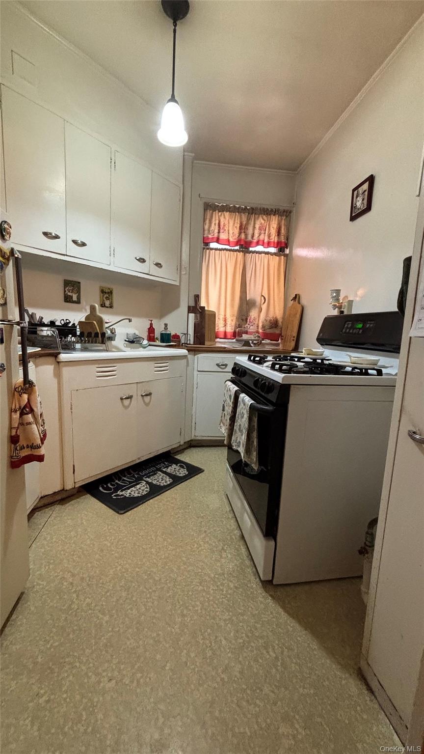 1514 Unionport Road, Unit 4A Bronx, NY 10462 - Photo 4 of 14