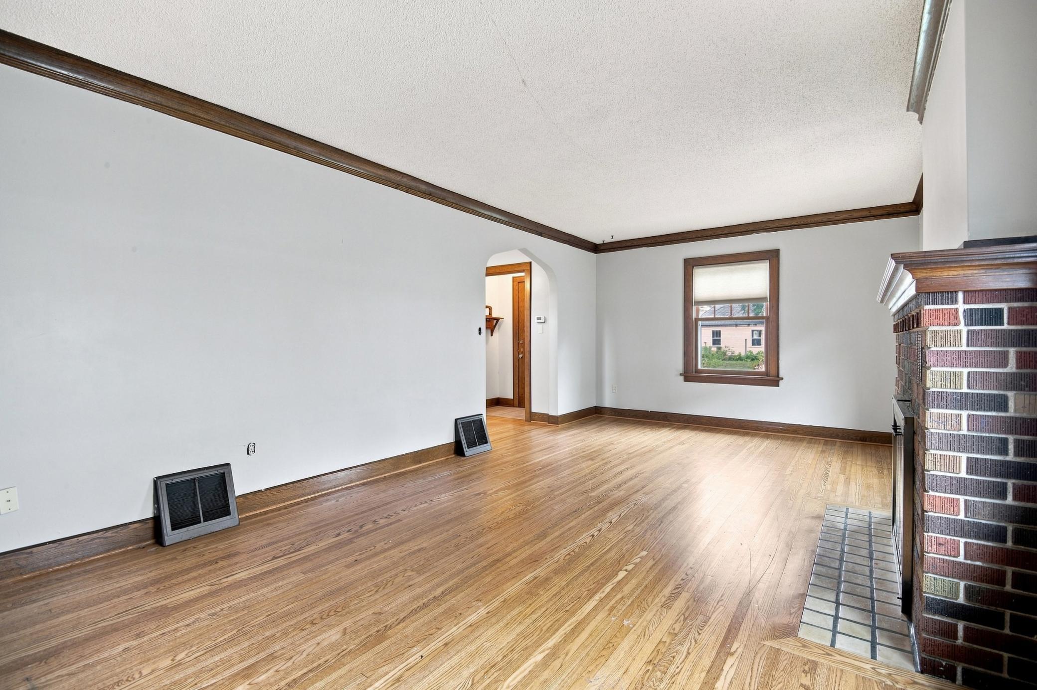606 4th Avenue Southwest Austin, MN 55912 - Photo 15 of 18 Gallery Image 15