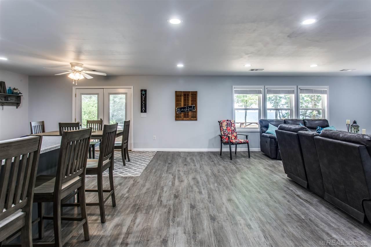 4220 Lakeshore Road Deckerville, MI 48427 - Photo 16 of 30 Gallery Image 16