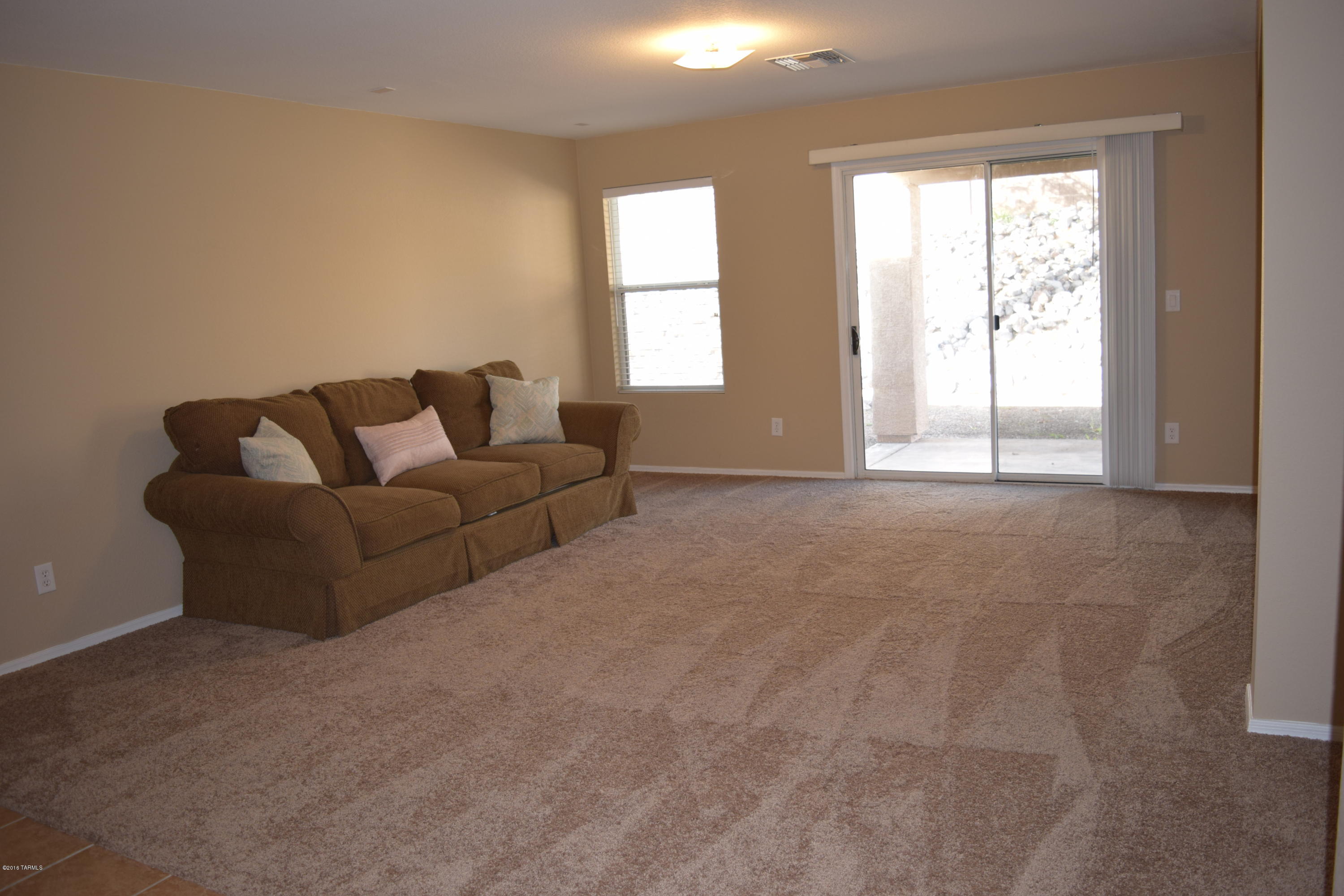 3667 East Fox Trotter Road Tucson, AZ 85739 - Photo 5 of 23 Gallery Image 5