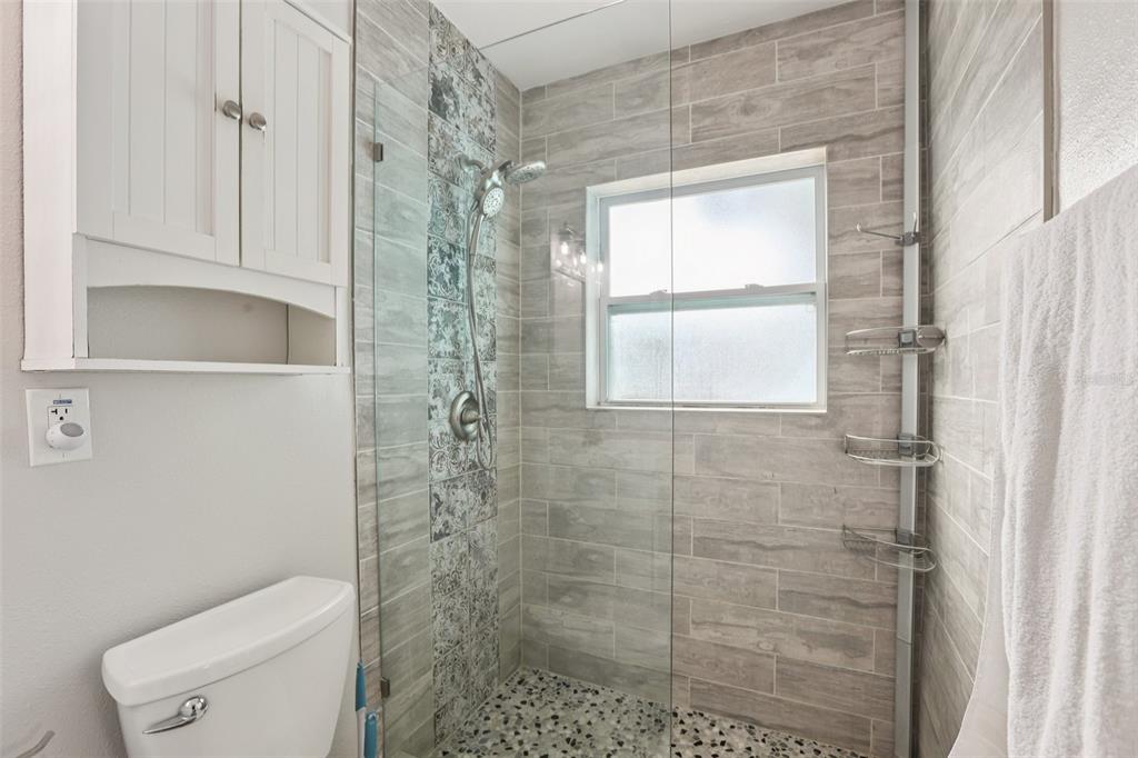 15424 2nd Street East Madeira Beach, FL 33708 - Photo 18 of 35