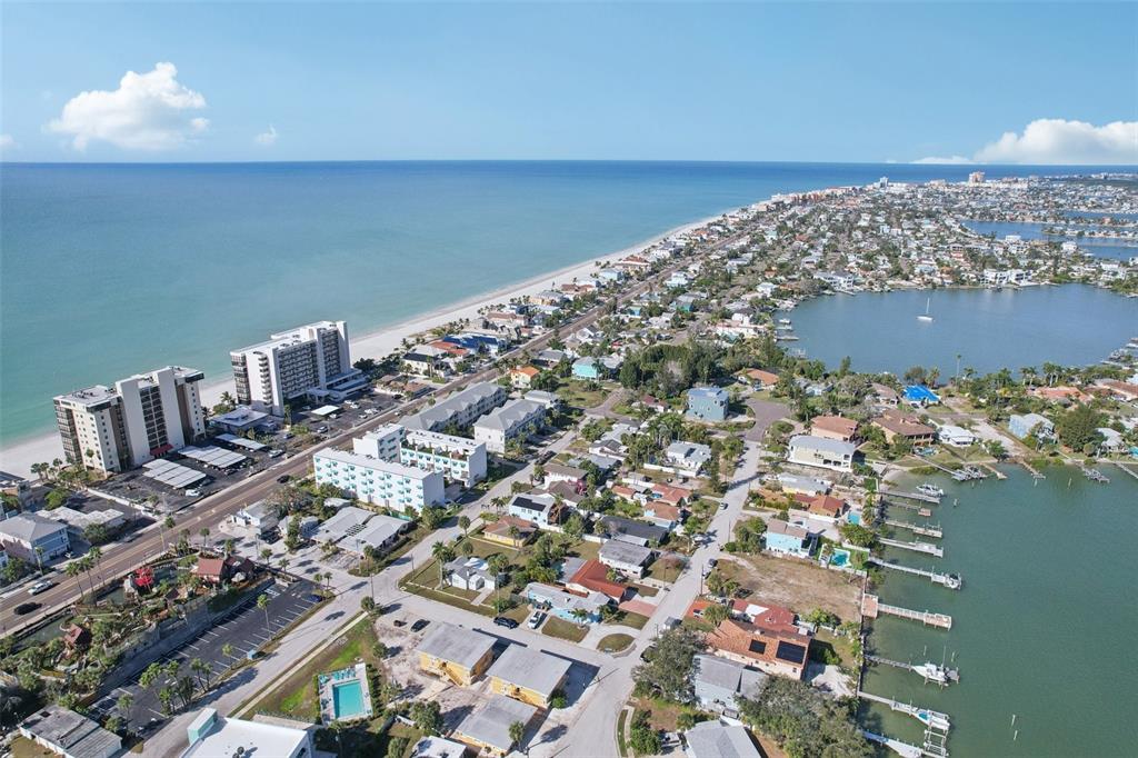 15424 2nd Street East Madeira Beach, FL 33708 - Photo 29 of 35