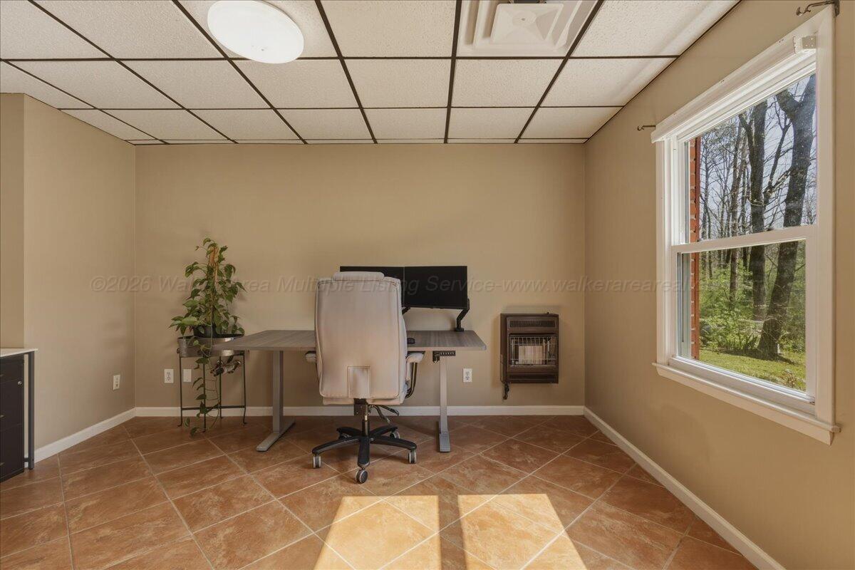 526 Bennett Circle Jasper, AL 35503 - Photo 29 of 42 office