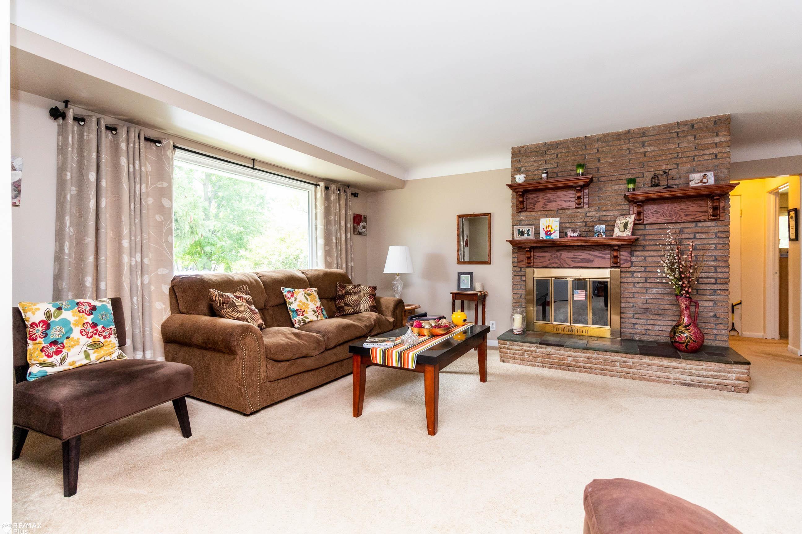2385 South Vassar Road Davison, MI 48423 - Photo 4 of 39 50089345-3.JPG
