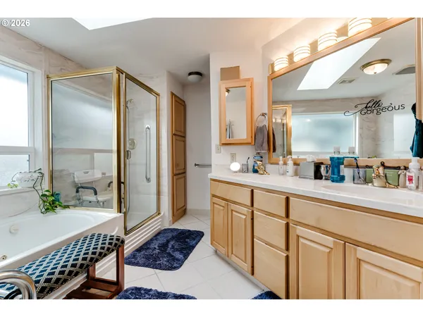 $575,000 | 4608 Holly Street, Springfield, OR 97478