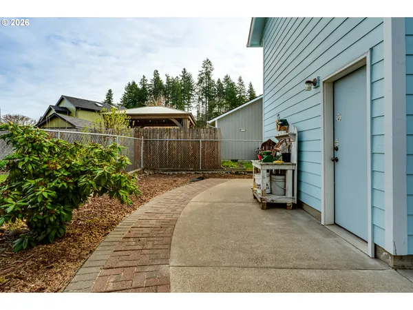 $575,000 | 4608 Holly Street, Springfield, OR 97478