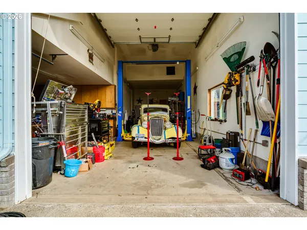 $575,000 | 4608 Holly Street, Springfield, OR 97478