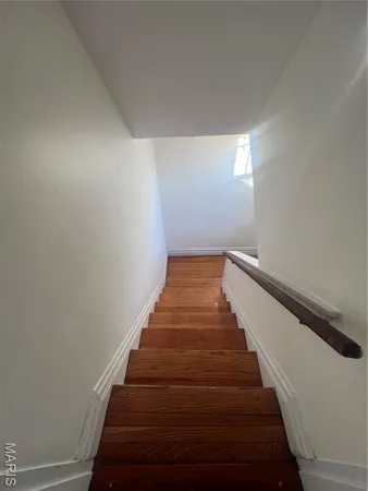 $1,400 | 7473 Wise Avenue, St. Louis, MO 63117