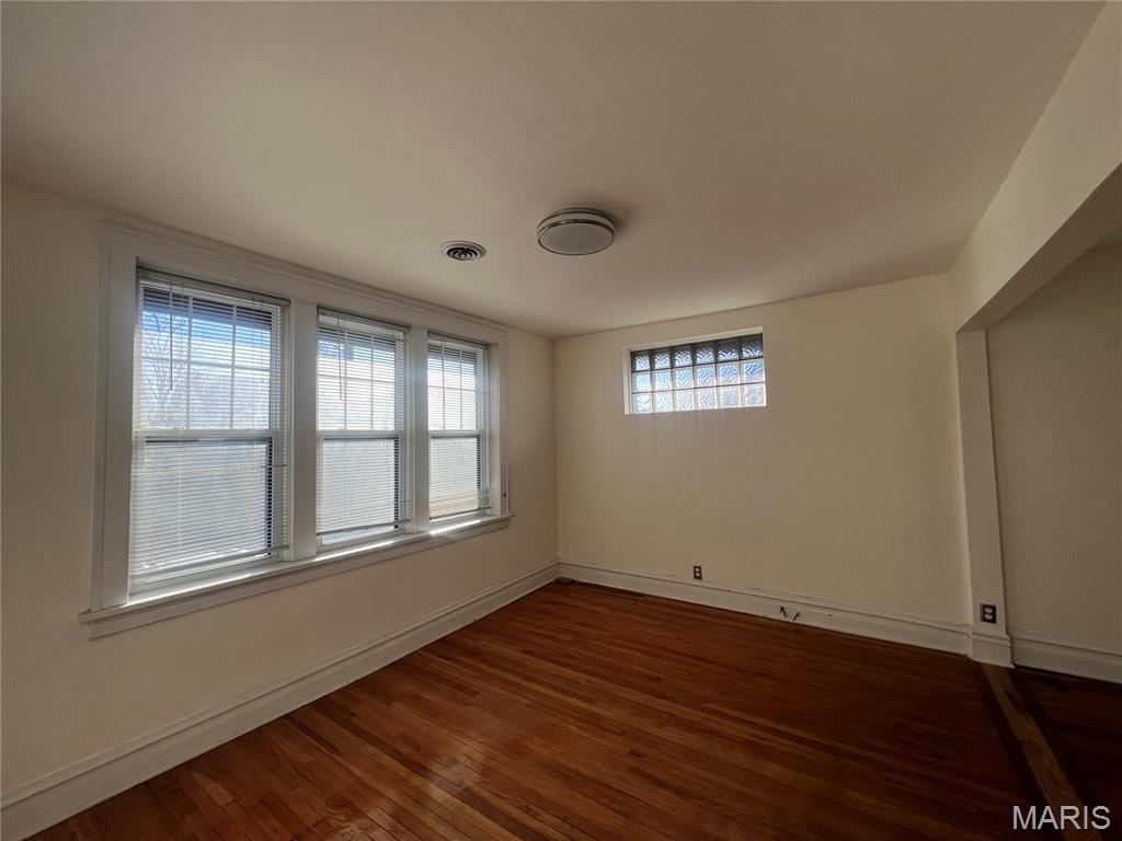 7473 Wise Avenue St. Louis, MO 63117 - Photo 4 of 13