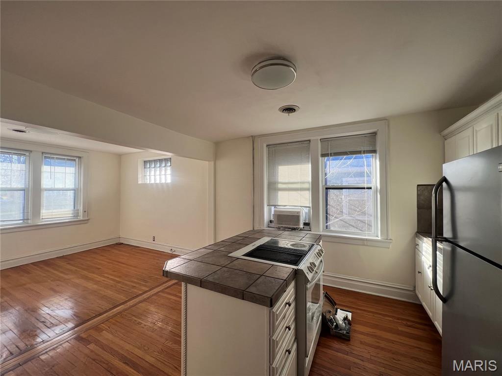 7473 Wise Avenue St. Louis, MO 63117 - Photo 8 of 13