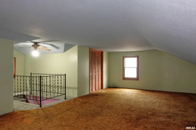 $125,000 | 559 Clark Street, Galesburg, IL 61401