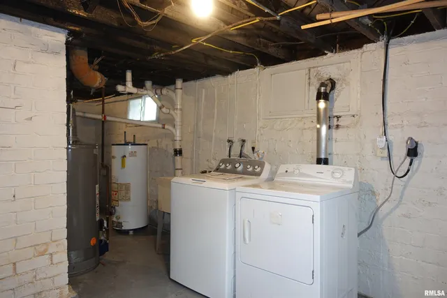 $125,000 | 559 Clark Street, Galesburg, IL 61401