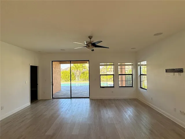 $3,300 | 7408 Sungold Meadow Court, Apollo Beach, FL 33572