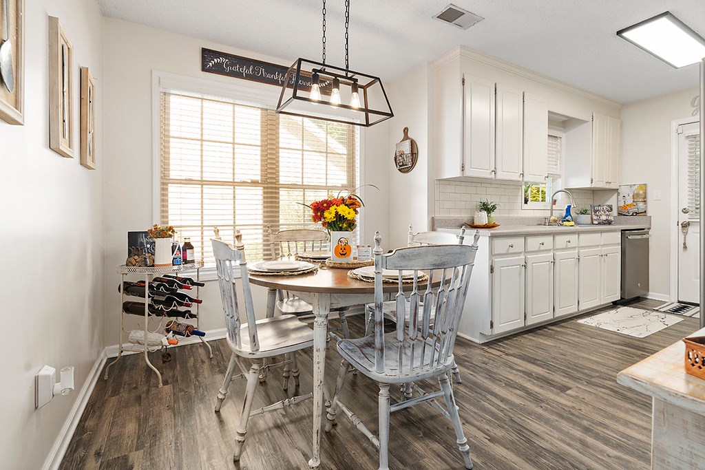 204 Haltiwanger Road Greenwood, SC 29649 - Photo 4 of 12 Gallery Image 4
