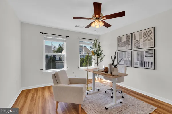 $749,900 | 43312 Ardmore Street, Ashburn, VA 20147