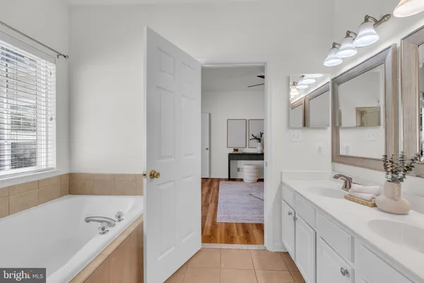 $749,900 | 43312 Ardmore Street, Ashburn, VA 20147