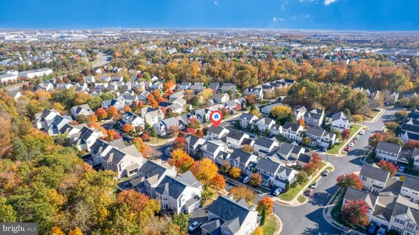 $749,900 | 43312 Ardmore Street, Ashburn, VA 20147