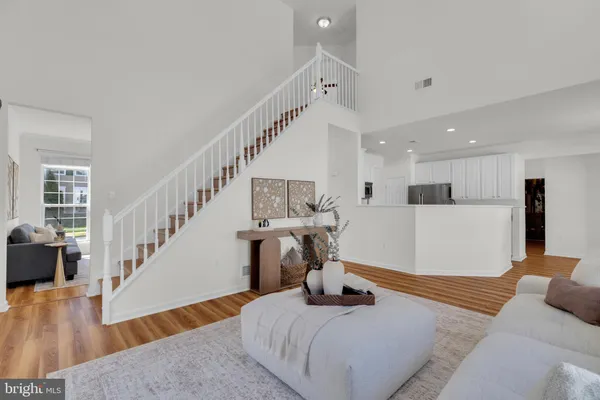 $749,900 | 43312 Ardmore Street, Ashburn, VA 20147