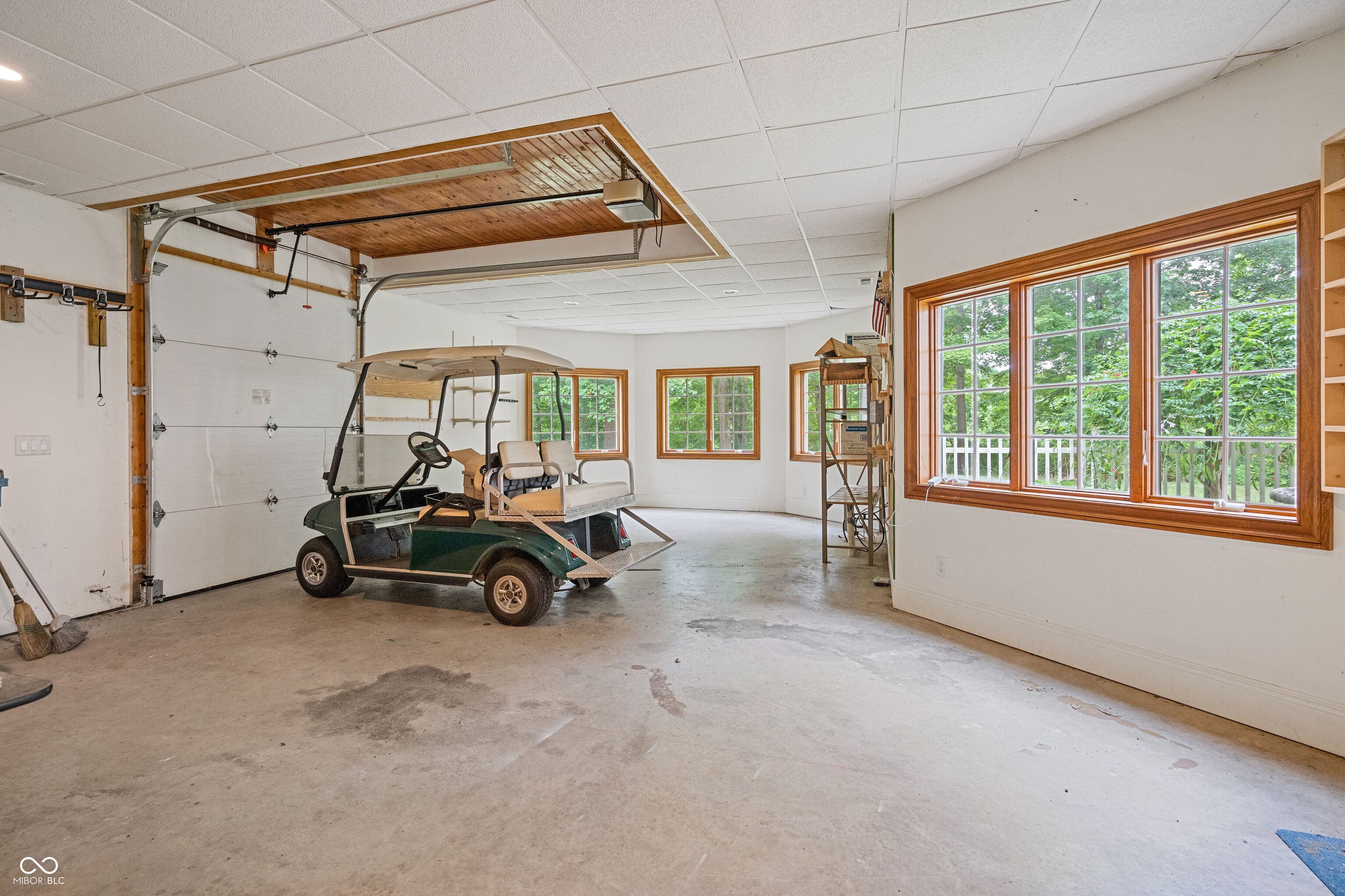 887 North Harbour Pointe Road Peru, IN 46970 - Photo 27 of 35 Gallery Image 27