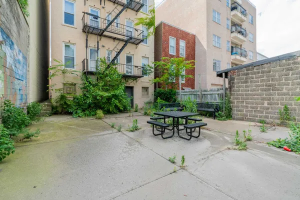 $2,875 | 615 Monroe Street, Unit 1, Hoboken, NJ 07030