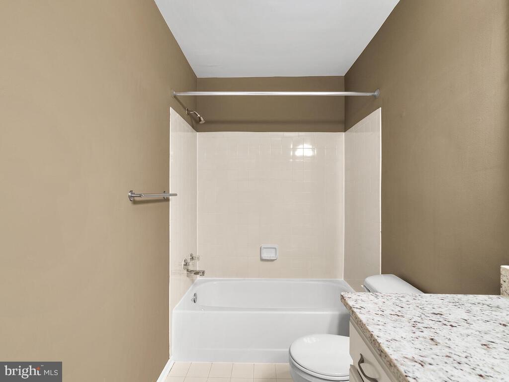 11657 Chesterfield Court Reston, VA 20190 - Photo 26 of 30 Gallery Image 26