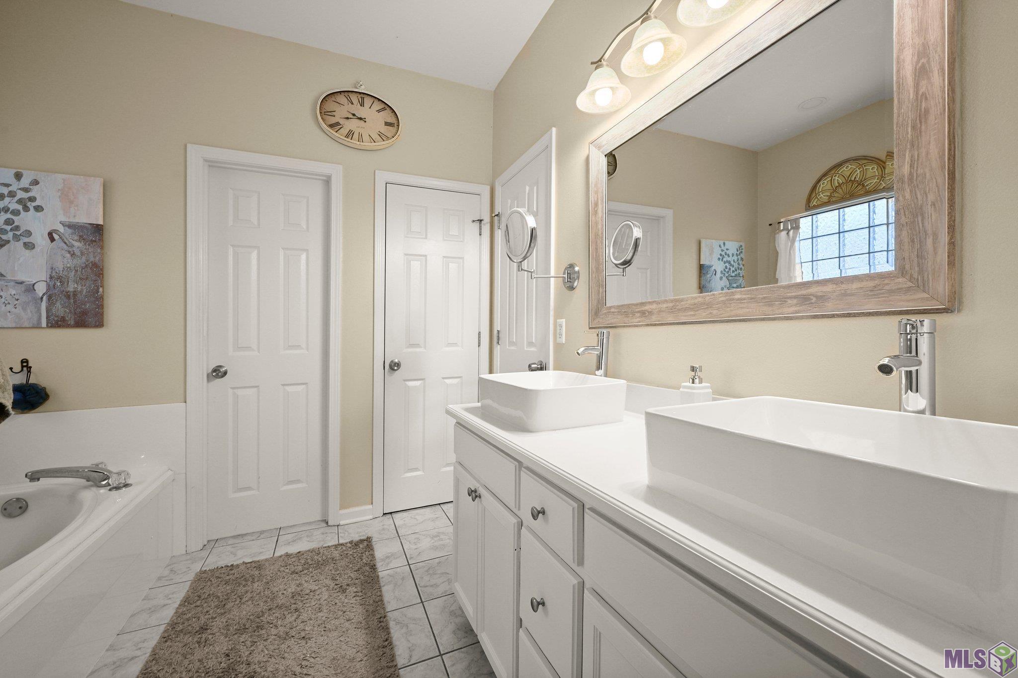 10380 Lone Pine Road Denham Springs, LA 70726 - Photo 16 of 27 Gallery Image 16