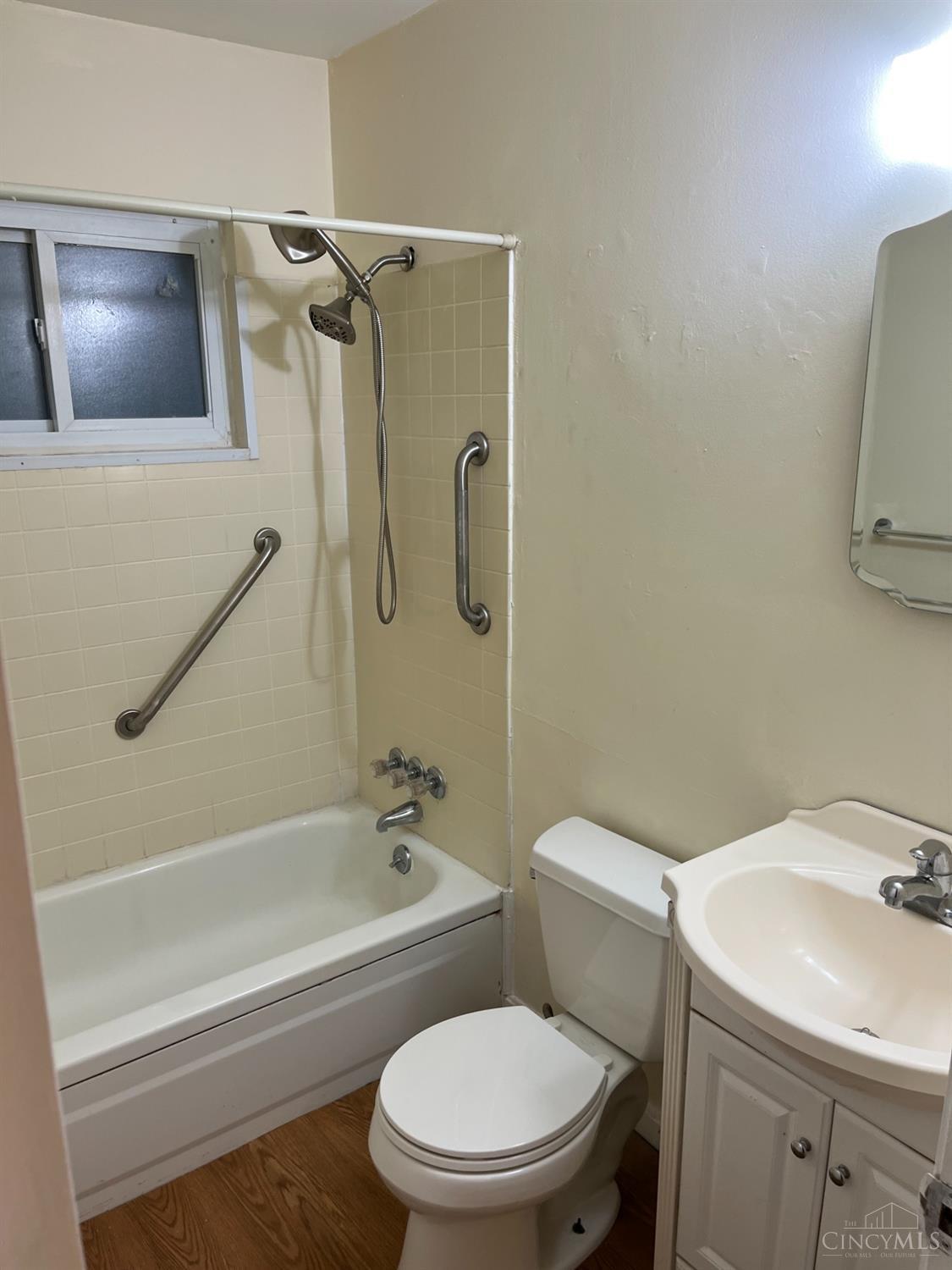 4309 Delhi Road Cincinnati, OH 45238 - Photo 12 of 15 Gallery Image 12