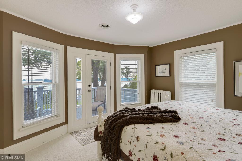 2967 Casco Point Road Orono, MN 55391 - Photo 9 of 19