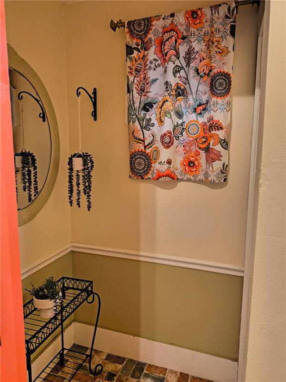 209 Gordon Avenue Calhoun, GA 30701 - Photo 12 of 30