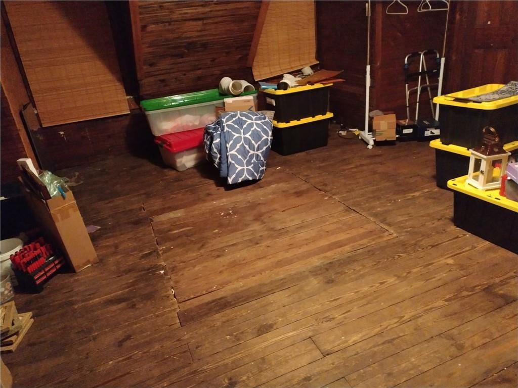 209 Gordon Avenue Calhoun, GA 30701 - Photo 25 of 30 a view of outdoor space with seating area