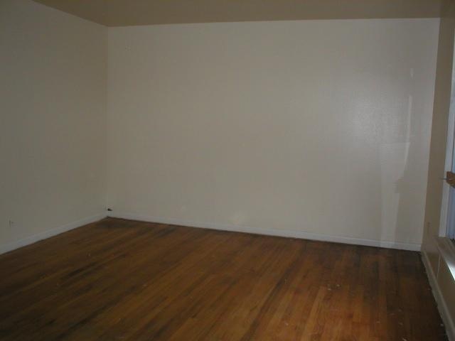 258 East Alcott Road Columbus, OH 43207 - Photo 3 of 4 Gallery Image 3