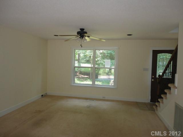 268 Thousand Oaks Road Fort Mill, SC 29707 - Photo 3 of 8 Gallery Image 3