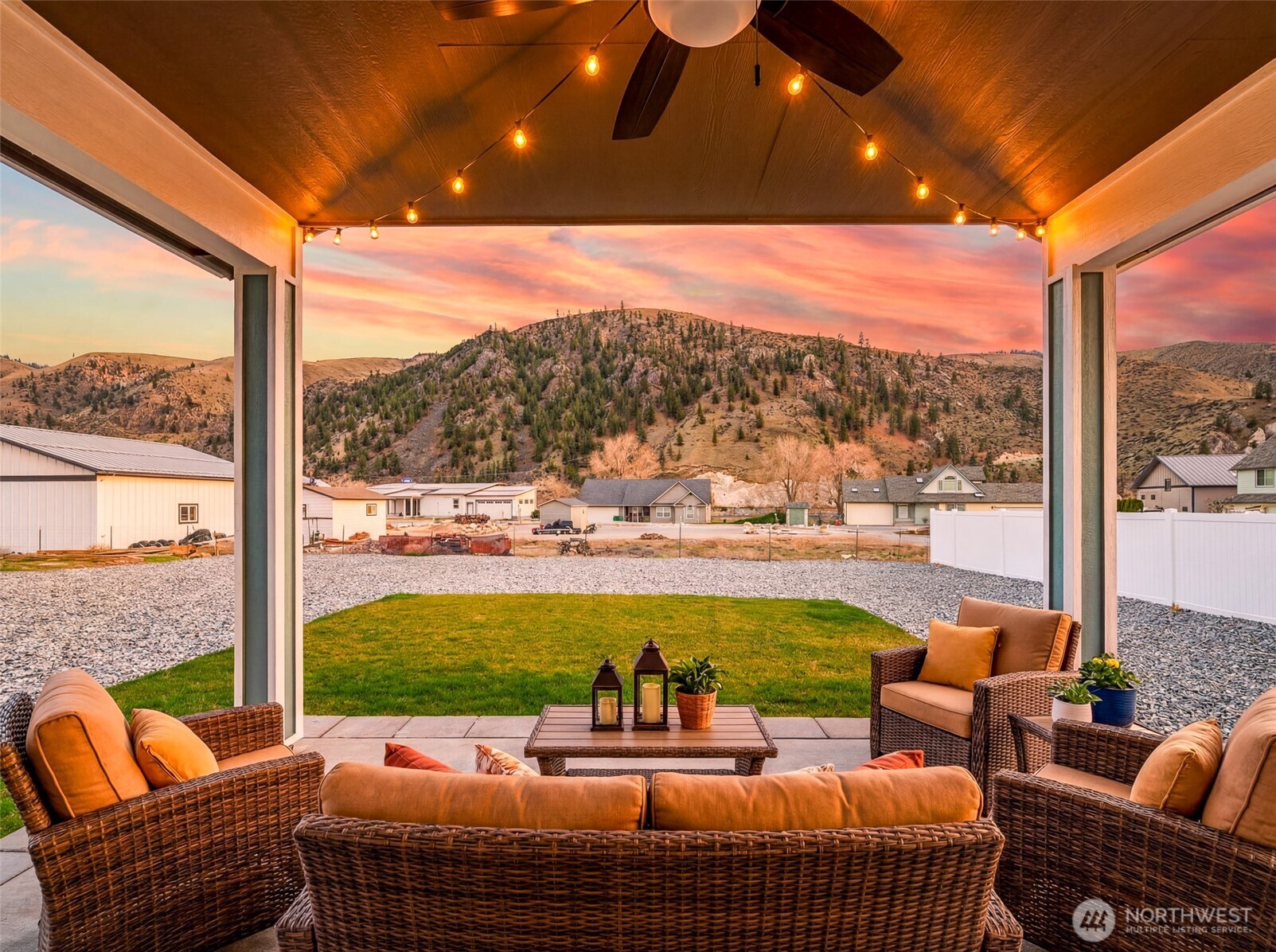 3878 Stayman Flats Road Chelan, WA 98816 - Photo 26 of 40