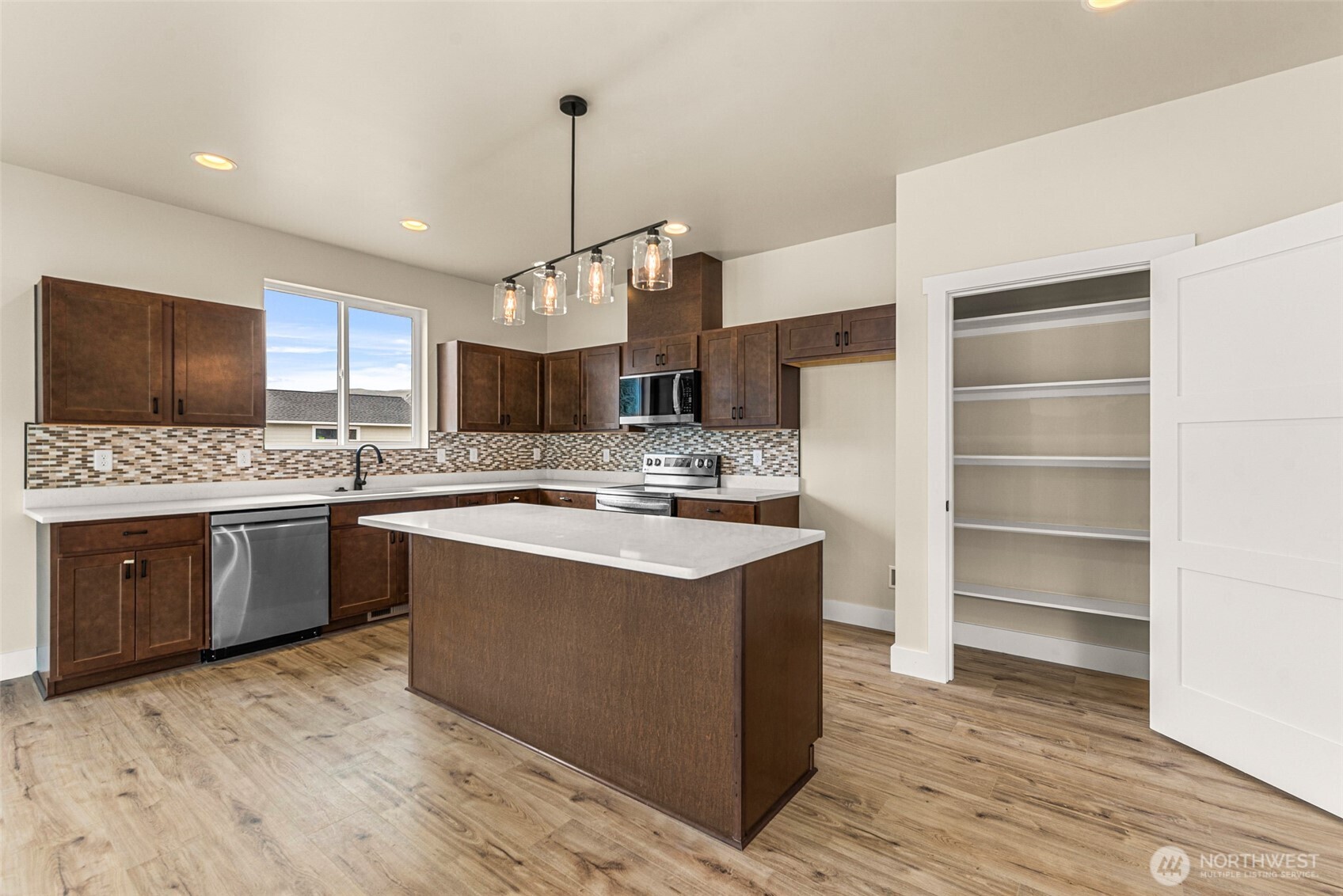 3878 Stayman Flats Road Chelan, WA 98816 - Photo 9 of 40