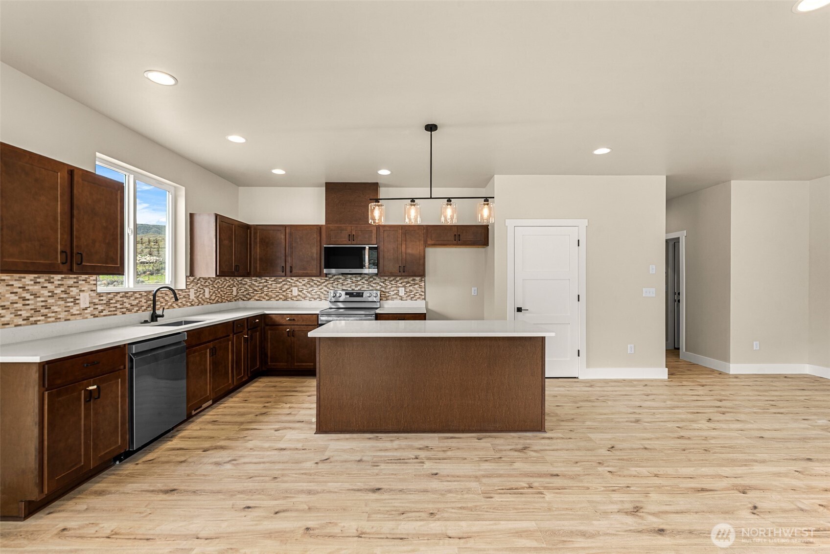 3878 Stayman Flats Road Chelan, WA 98816 - Photo 10 of 40