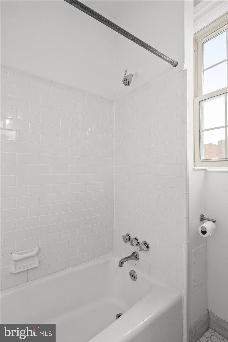 3100 Wisconsin Avenue Northwest, Unit 406 Washington, DC 20016 - Photo 14 of 21
