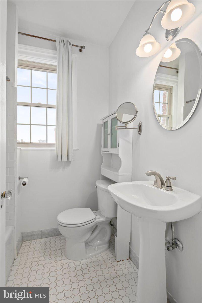 3100 Wisconsin Avenue Northwest, Unit 406 Washington, DC 20016 - Photo 15 of 21