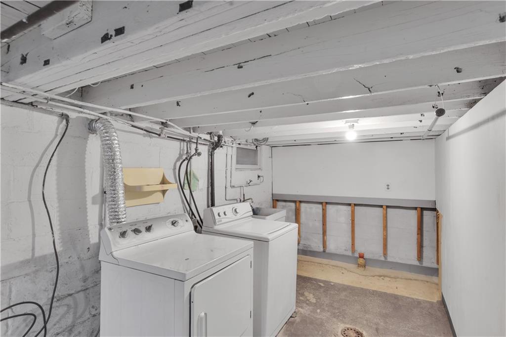 621 Bridge Irwin Pa Irwin, PA 15642 - Photo 22 of 31 a utility room with dryer and washer