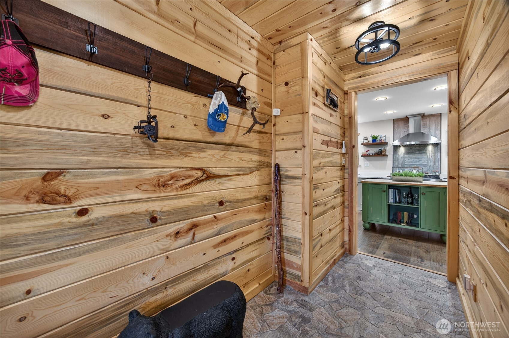 281-32 Cannon Road Packwood, WA 98361 - Photo 5 of 36 Gallery Image 5