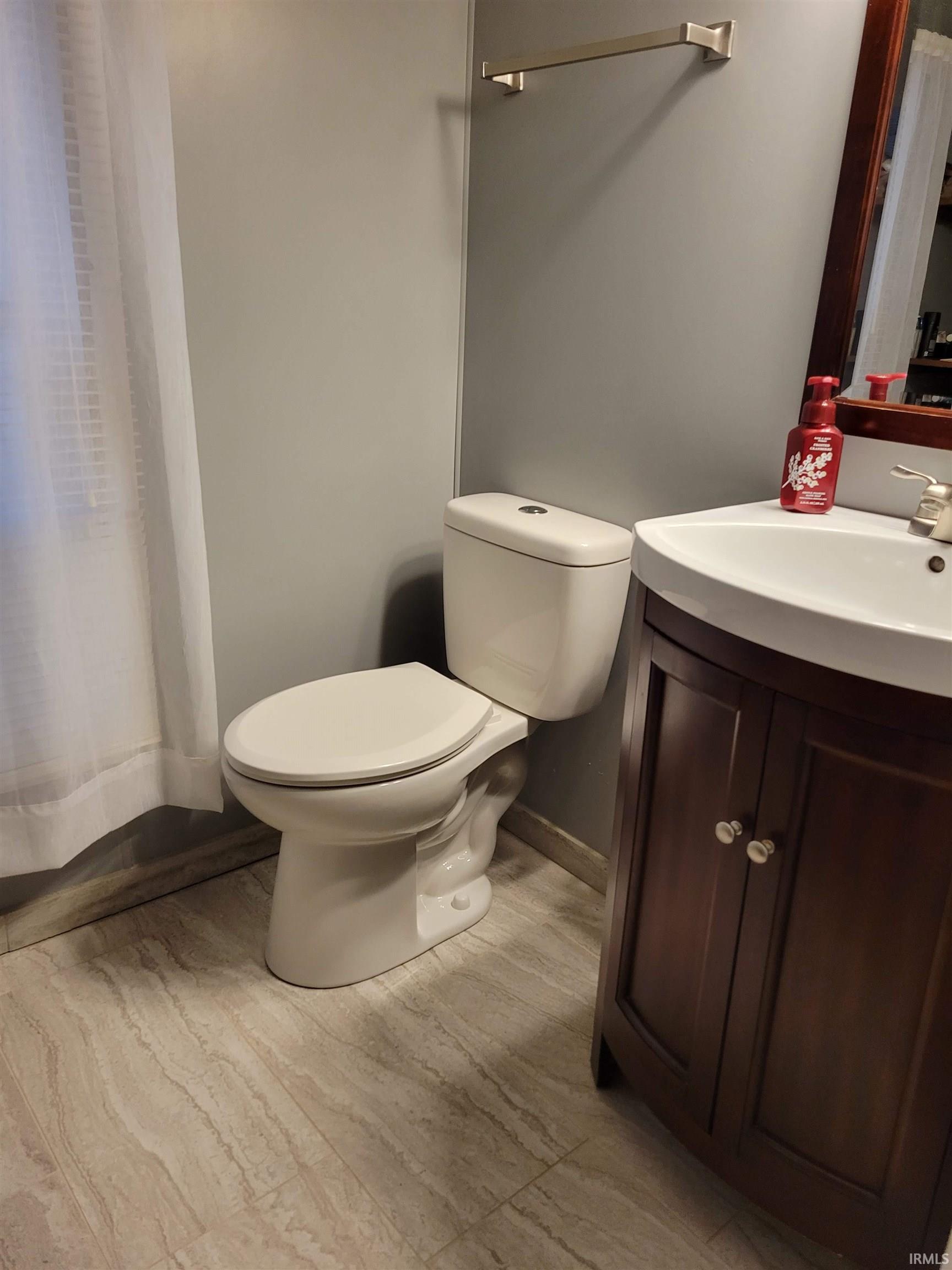 1525 East Rayletown Road Bloomington, IN 47401 - Photo 14 of 25